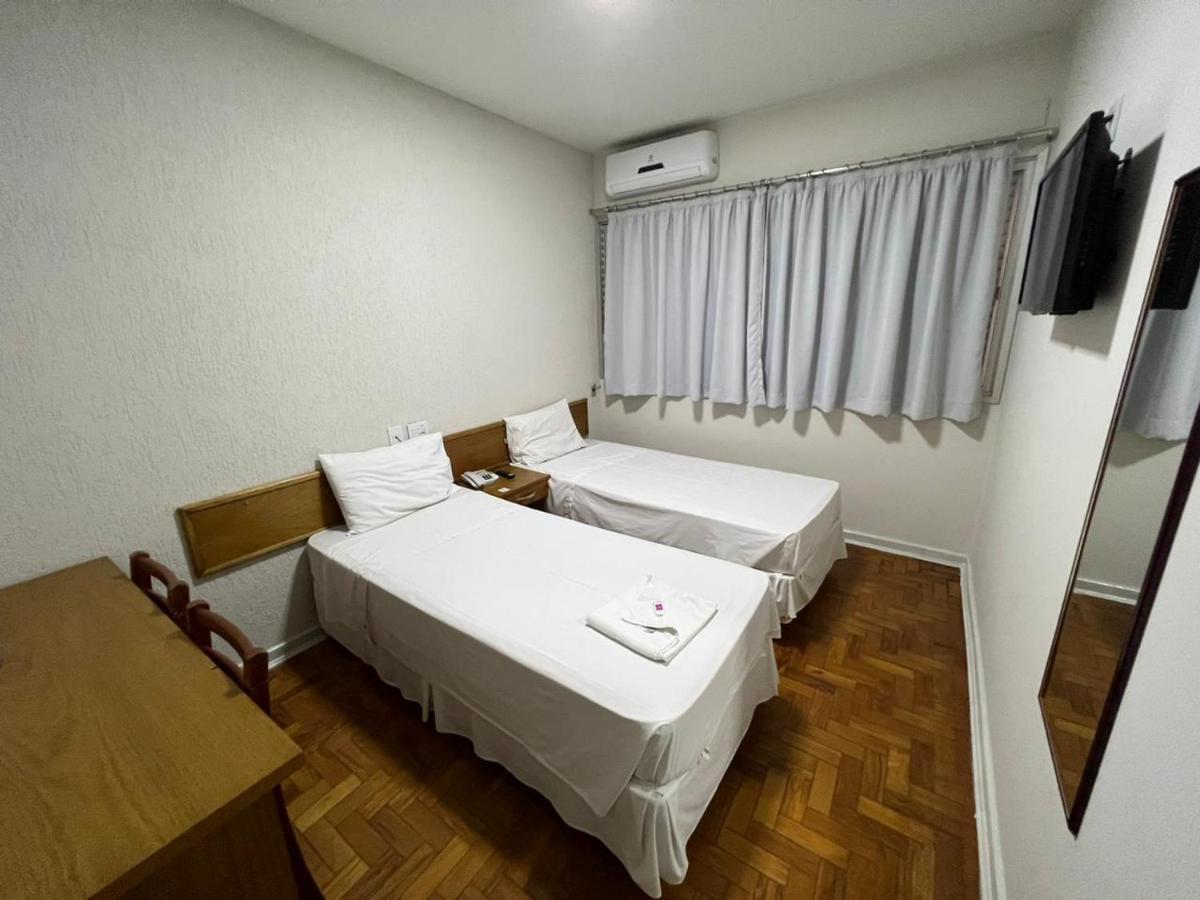 Santa Rosa Hotel Assis Exterior foto