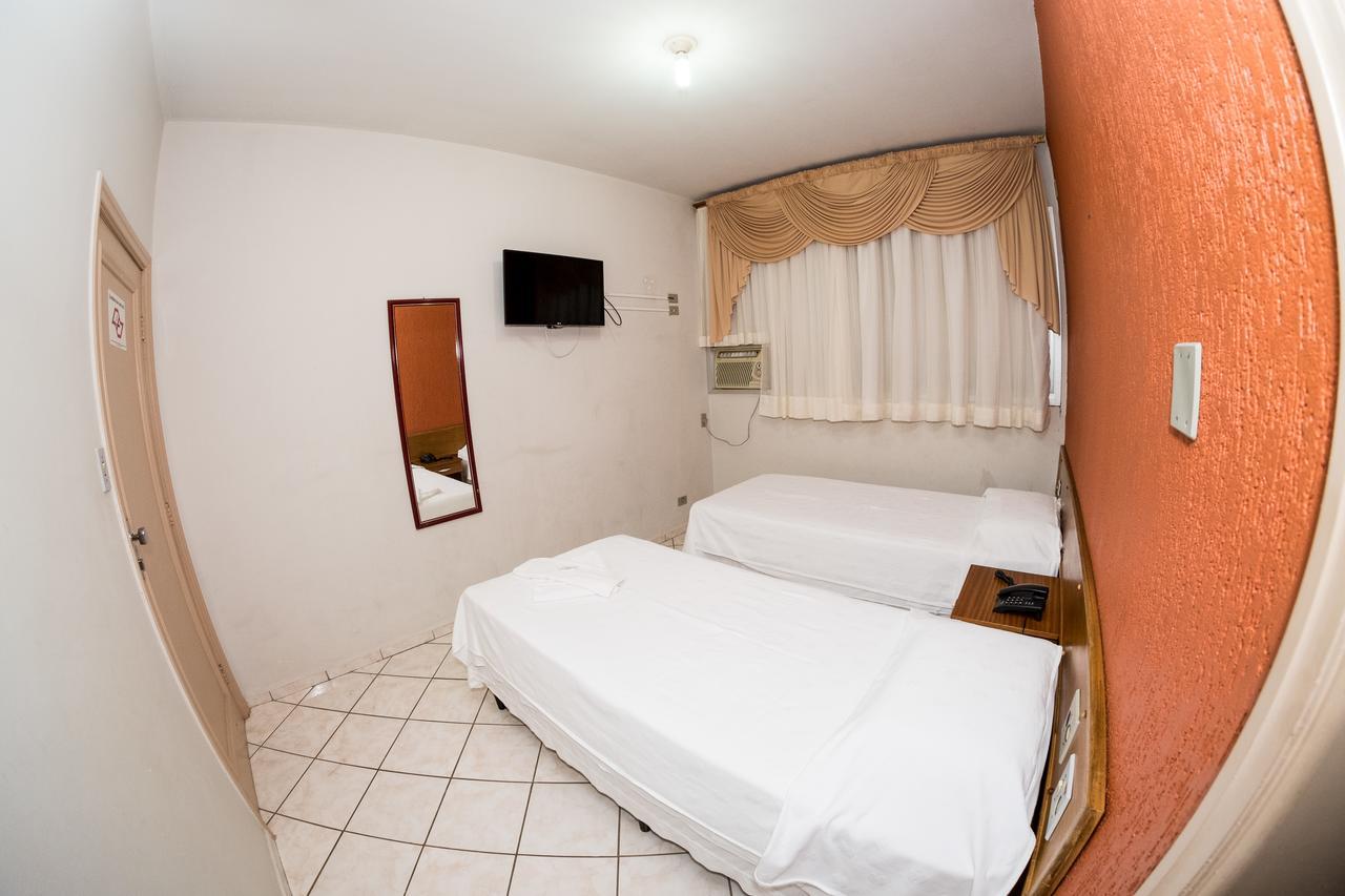 Santa Rosa Hotel Assis Exterior foto
